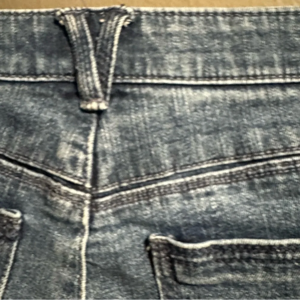 Democracy Distressed Blue Jean Shorts Size 12 - Picture 5 of 10